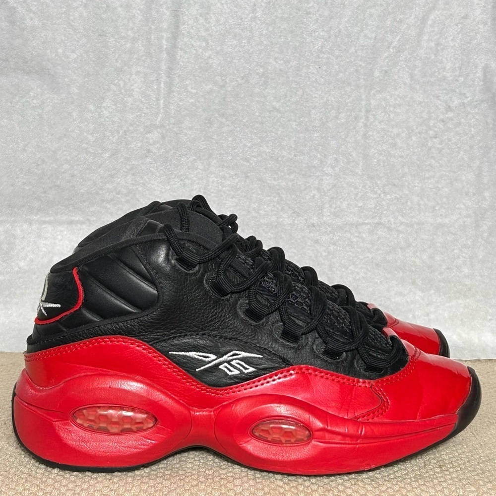 Reebok Youth/Kids Black/Red Question Mid J Street Sleigh Sneakers Shoes SZ US 5